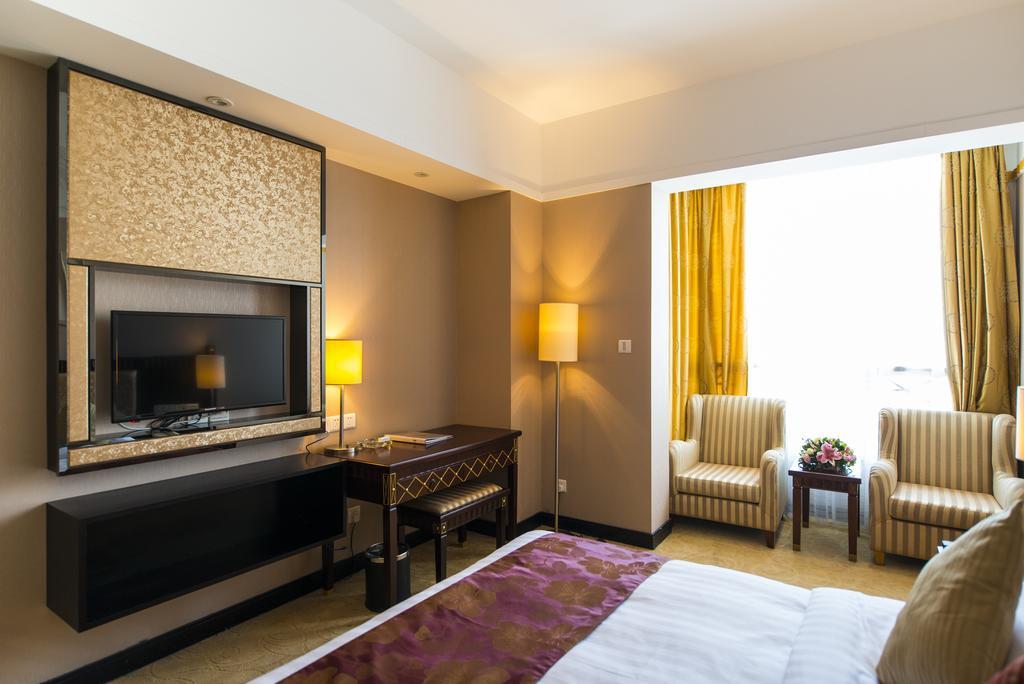 Days Hotel Shanghai Hongkou Forture Bagian luar foto