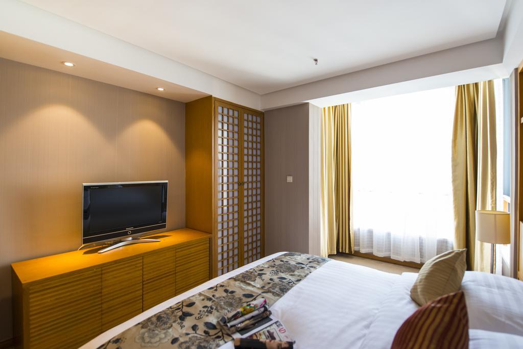 Days Hotel Shanghai Hongkou Forture Bagian luar foto